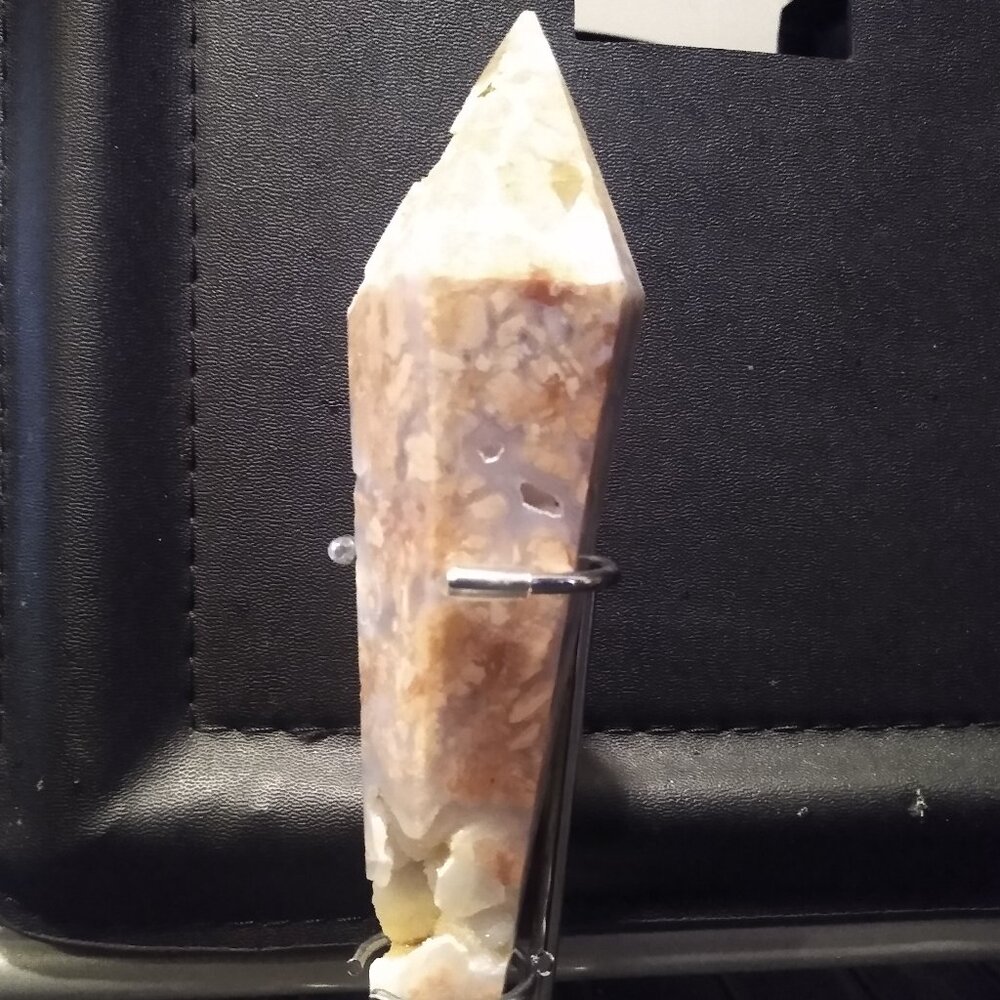 Flower Agate Tower, also widely known as Cherry Blossom Agate - Picture 4 of 4